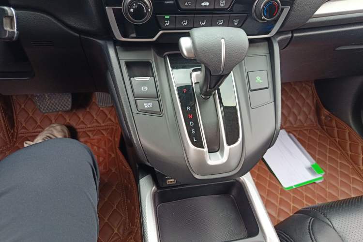 Used Honda CR-V 2021 240TURBO CVT 2WD Comfort Version Gear Lever
