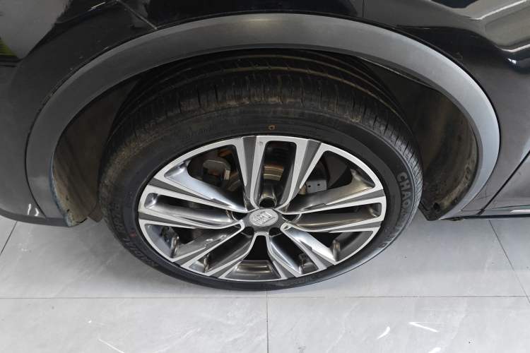 Used BYD Tang 2018 2.0T Automatic Smart Connect Prestige 5-Seater National Emission Standard V