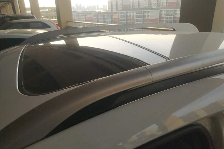 Used JAC Group Refine S3 2017 1.6L Manual Luxury Smart Model Roof