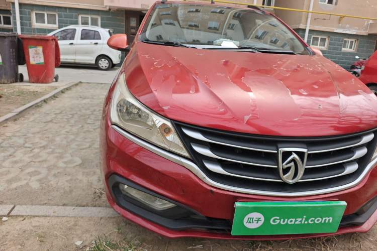 Used Baojun 310 2016 1.2L manual Comfort trim level