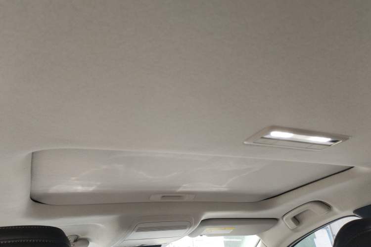 Used Mazda 3 Axela 2021 2.0L Automatic Zhiya Edition Headliner