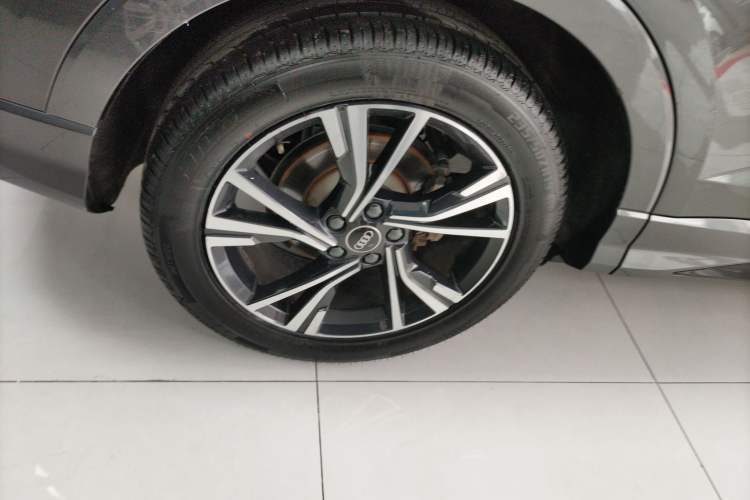 Used Audi Q3 2022 40 TFSI Fashion Dynamic Model
