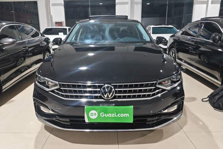 Used Volkswagen Magotan 2023 2 Million Units Limited-Edition 280TSI DSG Comfort Version
