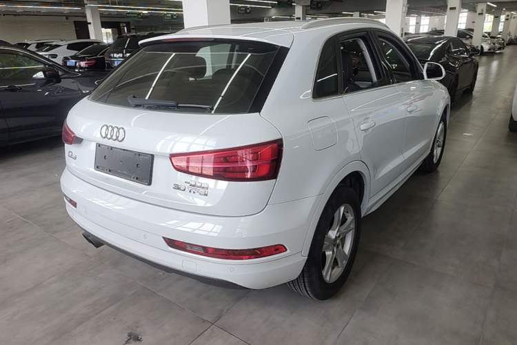 Used Audi Q3 2017 30 TFSI Fashion Model