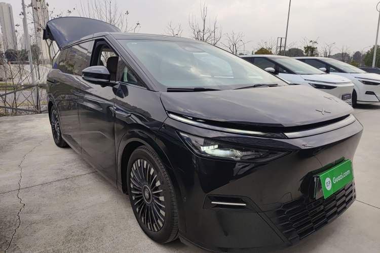 Used XPeng X9 2025 740 Ultra-Long Range Max