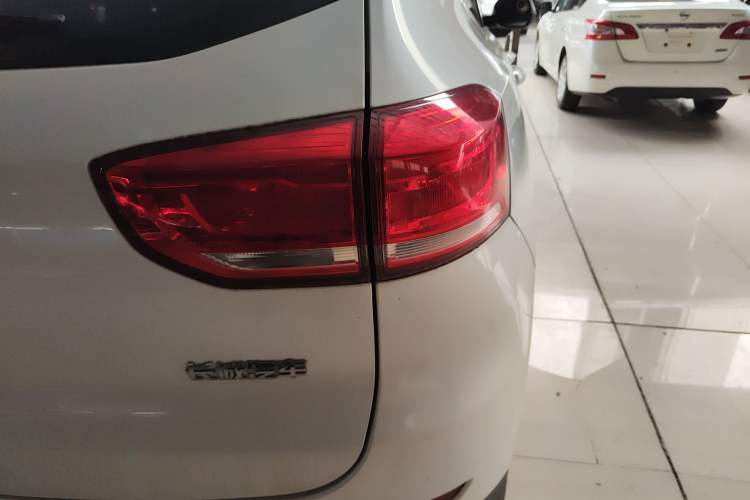 Used Haval H4 2019 Red-Label 1.5 GDIT DCT Elite SmartConnect Edition
