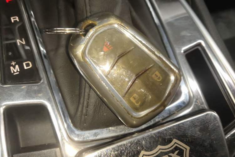 Used Cadillac SRX 2015 3.0L Comfort Version Vehicle Key