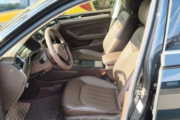 Used Volkswagen Phideon 2021 380TSI Luxury Edition