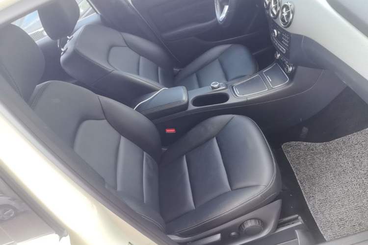 Used Mercedes-Benz B-Class 2015 B 200 Fashion Model
