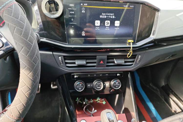 Used Volkswagen Tayron 2019 Teramont Edition 280TSI Two-Wheel Drive Luxury Model China VI Standard Audio And AC Panel