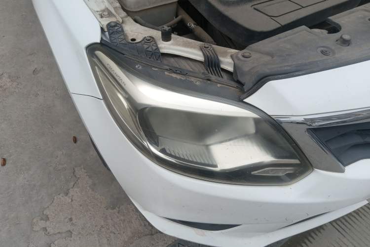 Used CHANGAN Alsvin V3 2015 1.4L Manual Meiman Model China IV Standard
