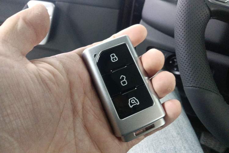 Used 212 T01 2025 2.0T Changfeng
