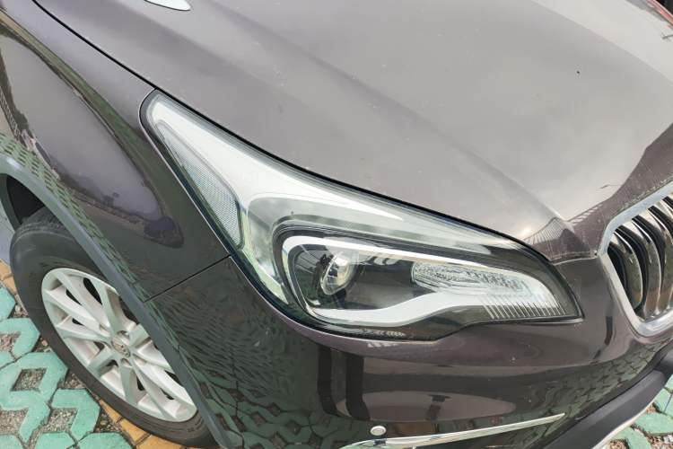 Used Buick Envision 2015 20T Two-Wheel-Drive Leading Model
