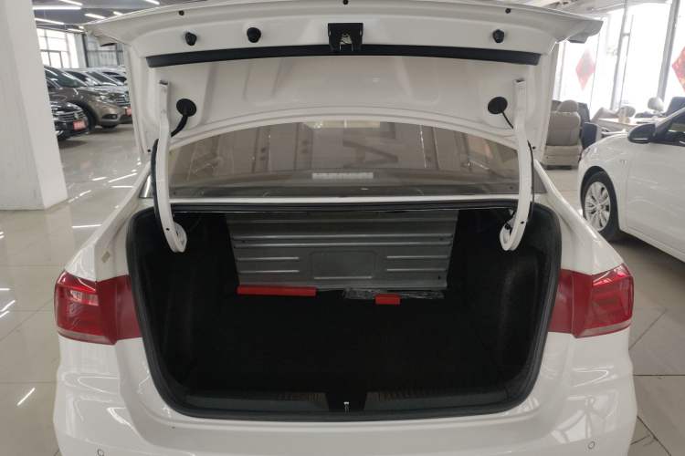 Used Volkswagen Santana 2019 1.5L Automatic Comfort Edition China VI Standard