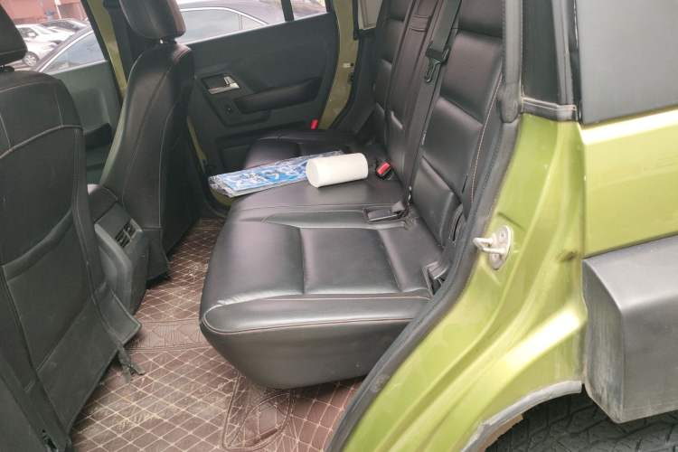 Used BAIC Off-Road BJ40 2016 40L 2.0T Manual All-Wheel Drive Prestige Edition
