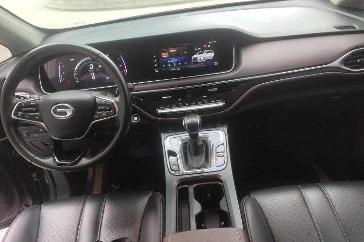 Used GAC Trumpchi M6 2021 PRO 270T DCT Luxury Edition
