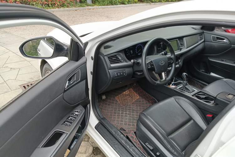 Used Hyundai Mistra 2017 1.8L Automatic Deluxe DLX Model China V Emission Standard