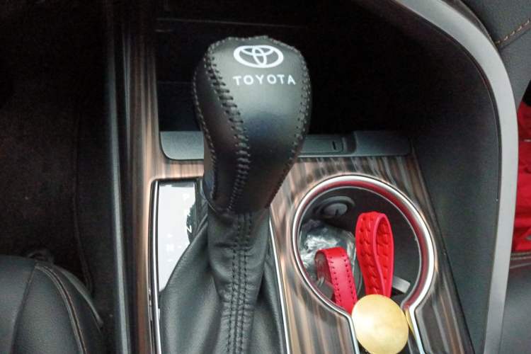 Used Toyota Camry 2019 2.0G Luxury Edition China VI Standard
