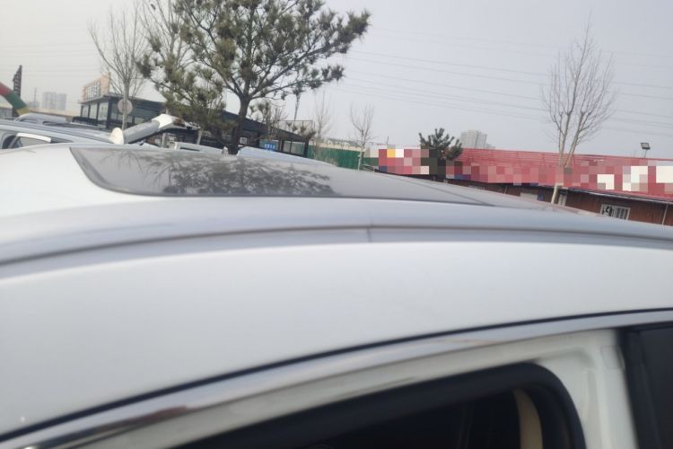 Used Geely Auto Emgrand X7 Sport 2020 1.8TD DCT Two-Wheel Drive Smart Connect 4G-Enabled Version
