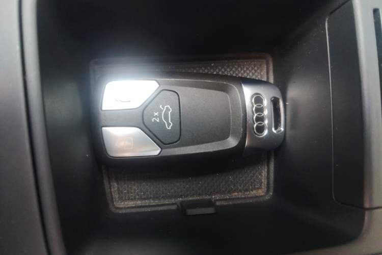 Used Audi A4L 2023 40 TFSI Fashion Dynamic Model