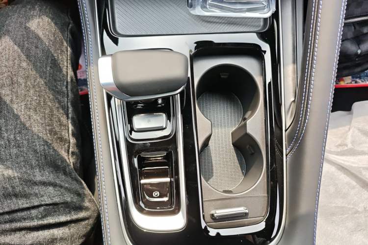 Used Geely Auto Preface 2026 Model Oriental Yao 1.5TD Fuyao Edition