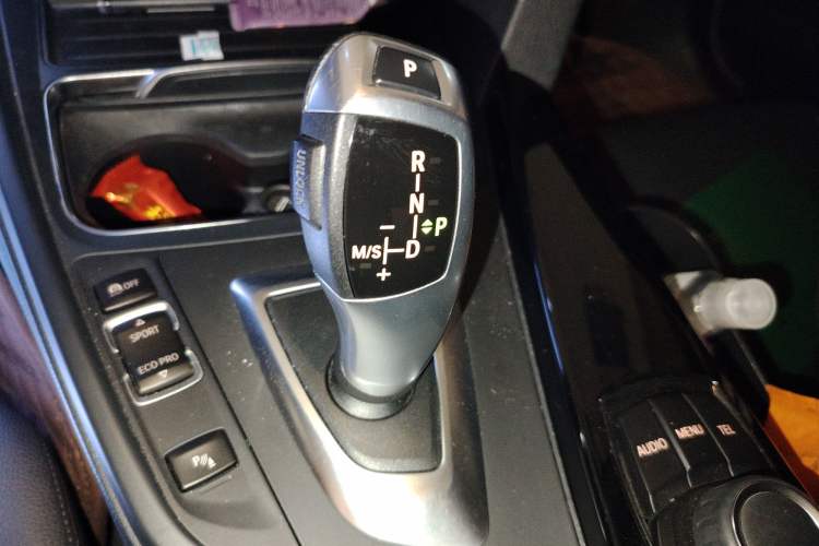 Used BMW 3 Series 2017 318i Fashion Model