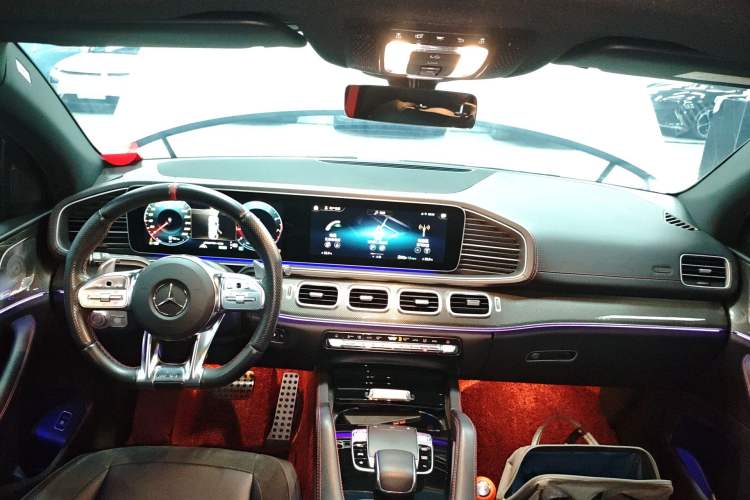 Used Mercedes-Benz GLE Coupe AMG 2020 AMG GLE 53 4MATIC+ Coupe SUV Center Console