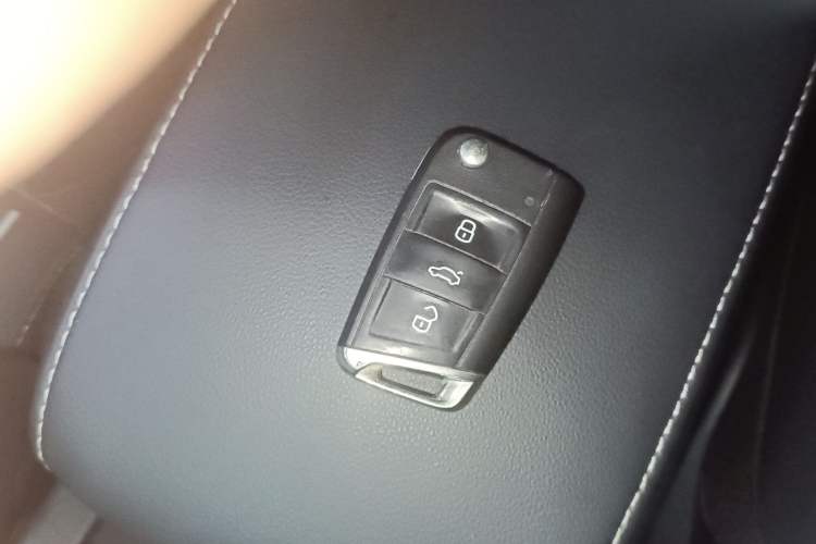 Used Volkswagen Tiguan L 2018 Revised 330TSI Automatic Two-Wheel Drive Flagship Edition