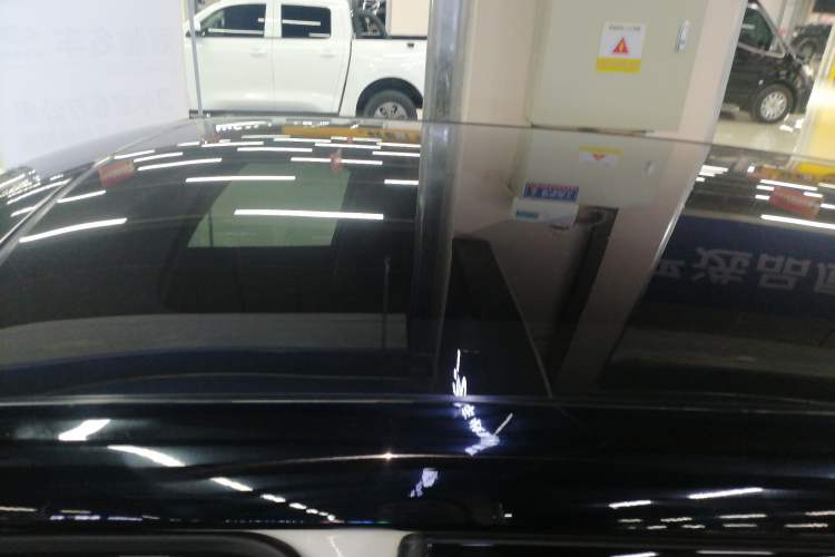 Used Land Rover Range Rover Evoque 2018 240PS PURE Style Edition