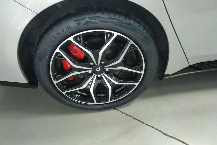 Used Dongfeng eπ eπ007 2025 Model Pure-Electric 565 All-Wheel-Drive Max Leading Edition