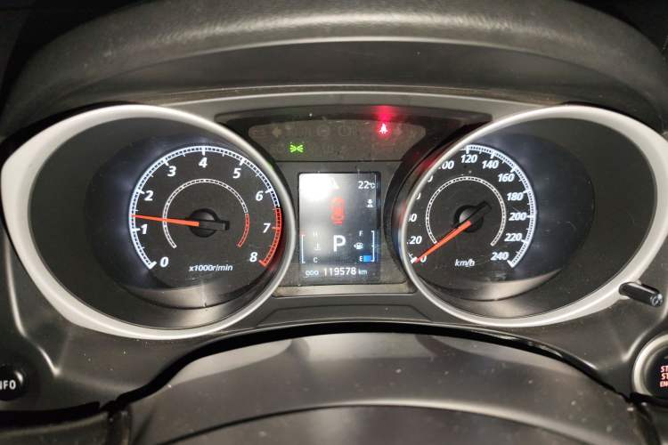 Used Mitsubishi ASX 2013 2.0L CVT 4x4 Flagship Edition
