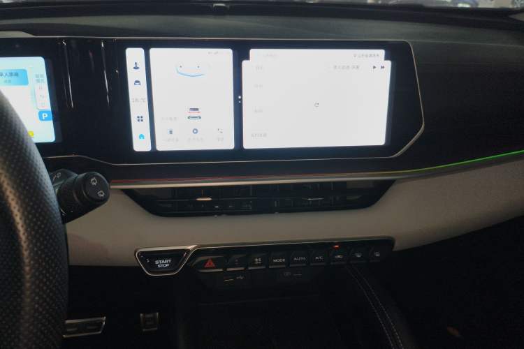 Used Geely Auto Coolray 2022 Bin Yue COOL 1.5TD DCT Battle Edition
