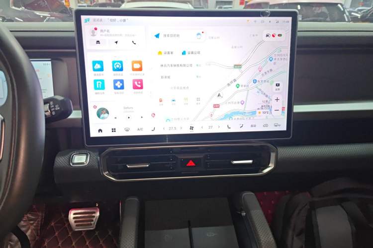 Used JETOUR Traveler 2023 2.0T All-Wheel Drive CrossPRO+ Audio And AC Panel