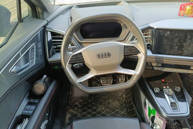 Used Audi Q5 e-tron 2023 40 e-tron Starry Edition Mecha Kit