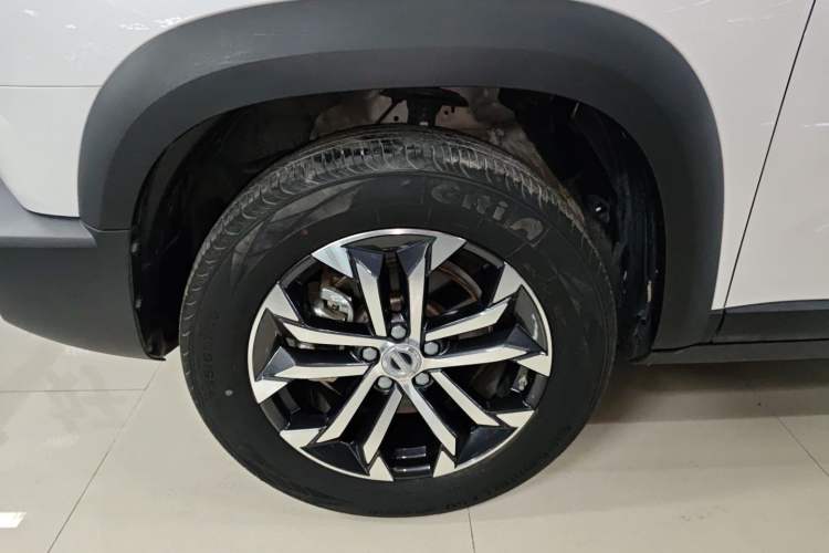 Used Haval DARGO 2022 1.5T DCT Two-Wheel Drive Border Collie Edition Left Front Wheel Hub