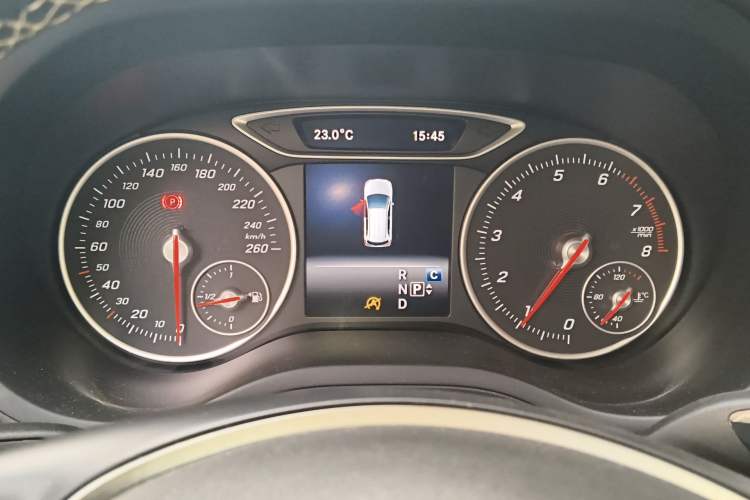 Used Mercedes-Benz B-Class 2015 B 200 Sport Edition Instrument Cluster