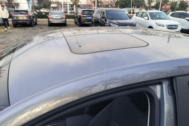 Used Roewe i5 2024 1.5L CVT Luxury Edition