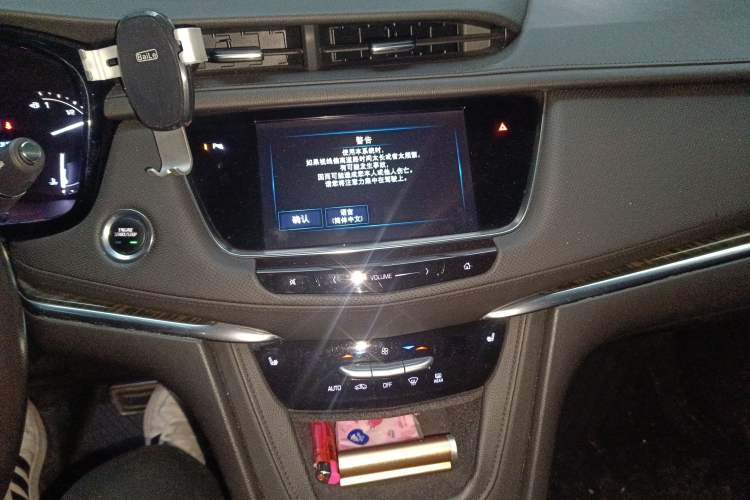 Used Cadillac XT5 2016 25T Luxury Model