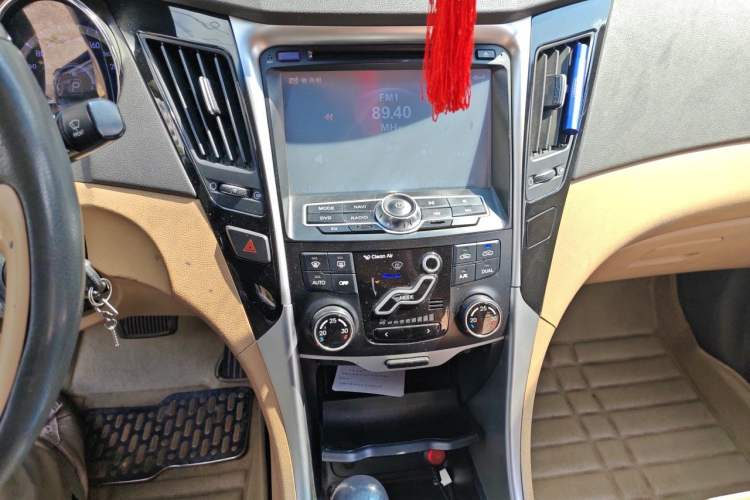 Used Hyundai Sonata 2011 2.0L Automatic Leading Edition
