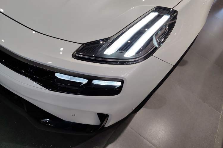 Used Lynk & Co 06 2023 Remix 1.5T Dynamic Halo