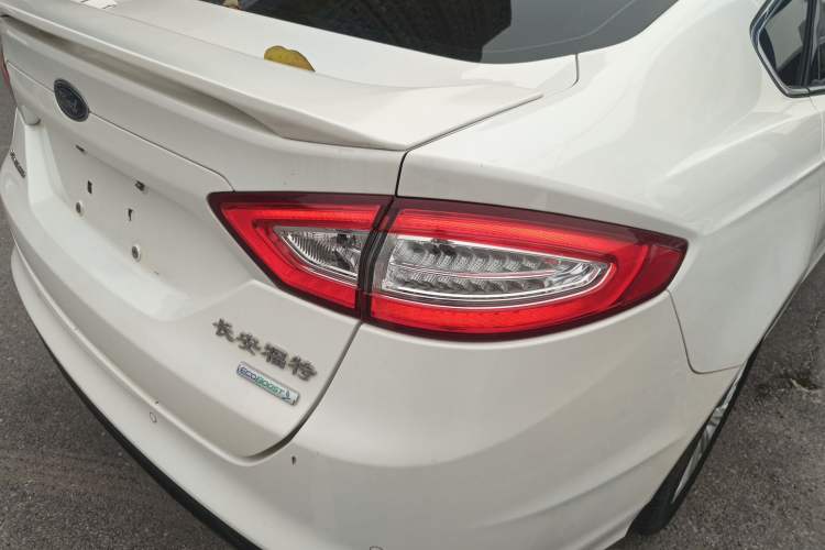 Used Ford Mondeo 2013 2.0L GTDi 200 Fashion Edition
