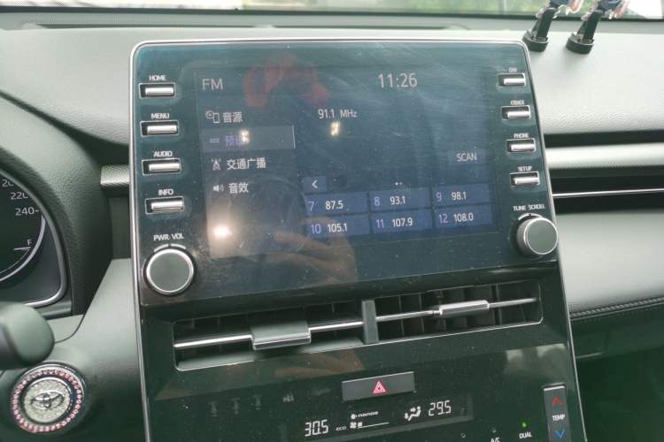 Used Toyota Avalon 2019 Dual-Engine 2.5L Luxury Edition China VI Standard
