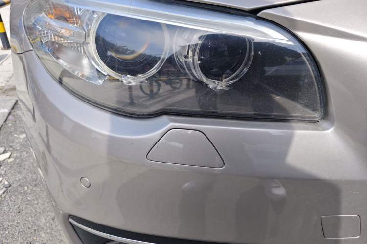 Used BMW 5 Series 2014 525Li Luxury Design Package
