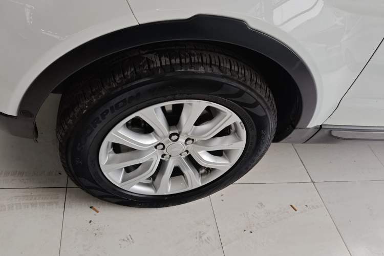 Used Land Rover Range Rover Evoque 2018 240PS PURE Style Edition