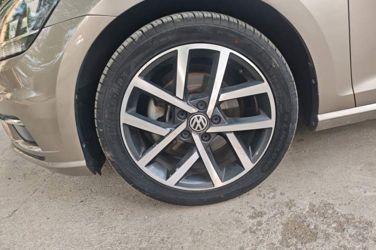 Used Volkswagen Golf 2020 200TSI DSG Comfortable and Ambitious Edition