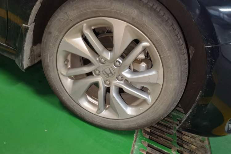 Used Honda Accord 2018 260TURBO Elite Edition China VI Right Front Wheel Hub