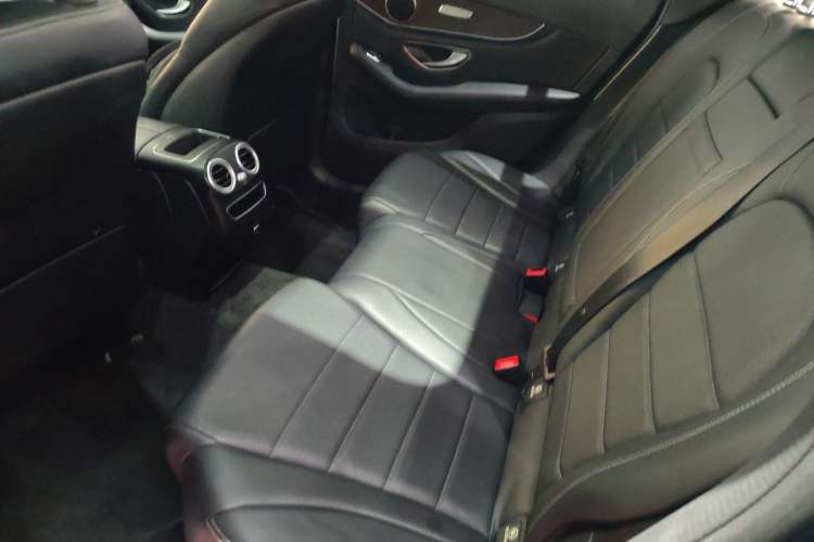 Used Mercedes-Benz GLC 2020 GLC 300 L 4MATIC Dynamic Edition
