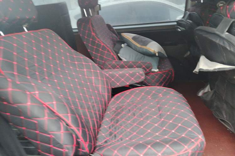 Used FORTHING Lingzhi 2023 M5L 1.6L Luxury 7-Seater