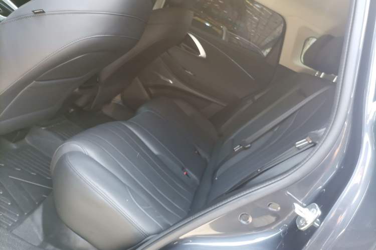 Used EXEED Lingyun 2024 300T Two-Wheel Drive Starlight Edition