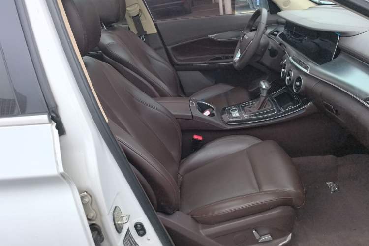 Used Leopaard Mattu 2018 1.6T GDI DCT Prestige Model
